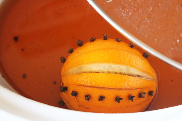 warm spiced cider in the crock pot