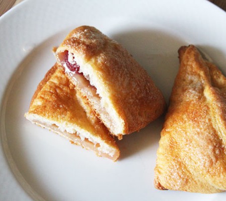 delicious and easy cherry turnover recipe